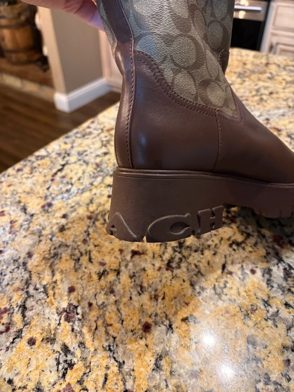 Coach Brown Logo-Panel Leather Platform Boots with Cream Shearling Cuff sz 8 - Picture 6 of 12